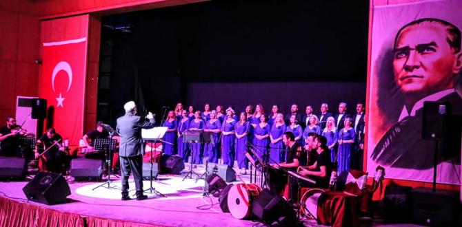 Kardeş Korolardan Muhteşem KonseR