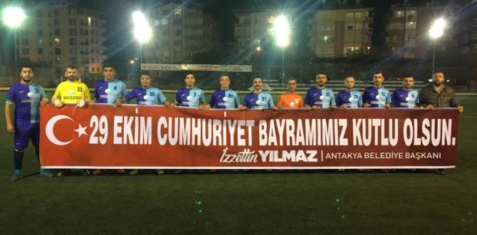 15 Temmuz Şehit Polis Gülşah Güler Demokrasi Futbol Turnuvası’nda Antakya Belediyesi Yarı Finalist