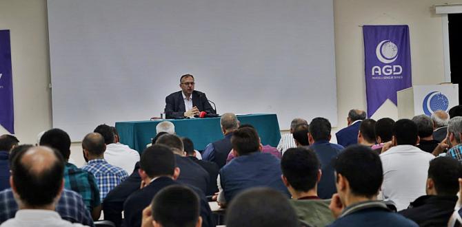 Doç. Dr. Necmettin Çalışkan;  ÇAĞIMIZIN İMTİHANI İNTERNET