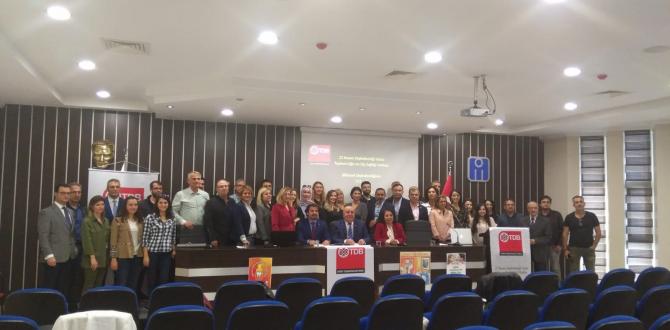 TOPLUM AĞIZ DİŞ SAĞLIĞI HAFTASI (15-23 KASIM 2019)  BU YIL TÜRKİYE’DE BİLİMSEL DİŞHEKİMLİĞİNİN 111.YILINI, TDB VE ODAMIZIN KURULUŞUNUN 33. YILINI KUTLUYORUZ.