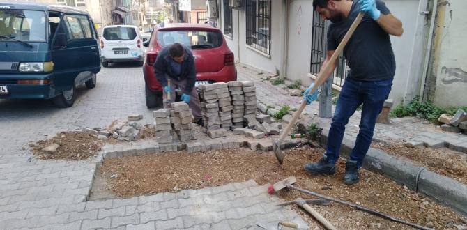 ANTAKYA BELEDİYESİ YOL İYİLEŞTİRME ÇALIŞMALARINI SÜRDÜRÜYOR