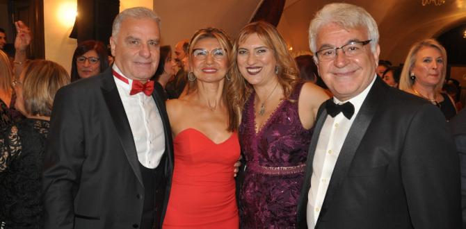 Antakya Musiki Derneği kuruluşunun 15. Yılını Balo yemeği ile kutladı. 15 yılı özetleyen sunumla hatıralar tazelendi.