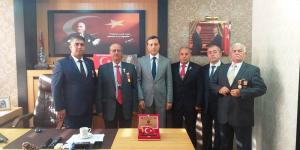 Türkiye Harp Malulü Gaziler, Şehit, Dul Ve Yetimler Derneği Hatay Şube Başkanı Ve Yönetim Kurulu Üyeleri Kaymakam Nevzat Şengök’ü Ziyaret Etti