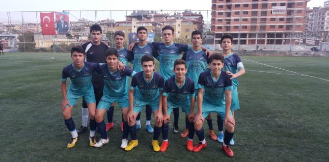 Güneylerspor U16 takımından 5 lik tarife