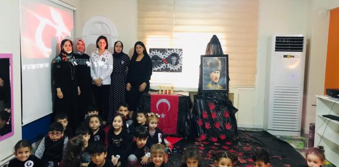 MİNİKLERDEN ATA’YA SAYGI VE ANMA TÖRENİ