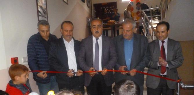 MÜDÜRÜMÜZ KEMAL GÜLİSTAN TOYGARLI İLKOKULU KERMES ETKİNLİĞİNE KATILDI.