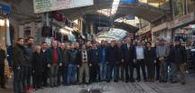 BAŞKAN YILMAZ’DAN ÇARŞI ESNAFI ZİYARETİ