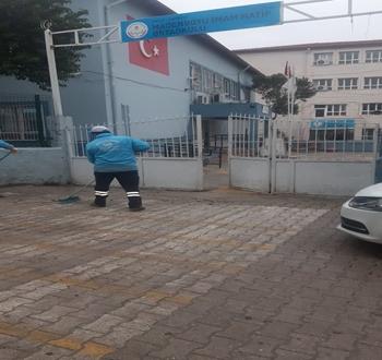 MADENBOYU MAHALLESİ’NDE KAPSAMLI TEMİZLİK ÇALIŞMALARI