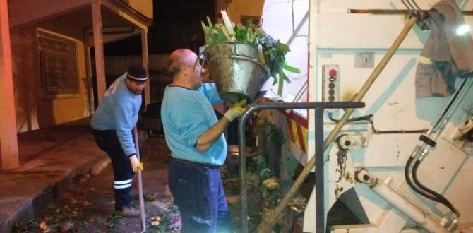 PAZAR YERLERİ HER HAFTA DÜZENLİ OLARAK TEMİZLENİYOR