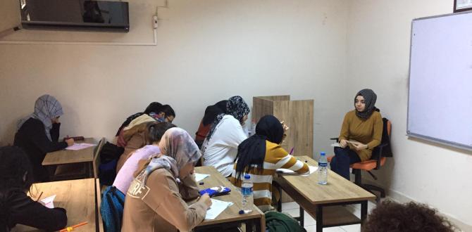 TYT- AYT KURSİYERLERİNE DENEME SINAVI YAPILDI