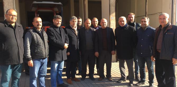 BAŞKAN YAVUZ OTOGALERİCİLER DERNEĞİ VE GALERİ ESNAFLARINA DESTEK OLMAYA DEVAM EDİYOR