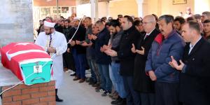 Hatay’da evinde ölü bulunan emekli polis memuru toprağa verildi