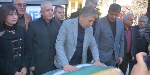 BAŞKAN YAVUZ 2. YARDIM TIRINI KIRIKHAN’DAN ELAZIĞ’A DUALARLA GÖNDERDİ