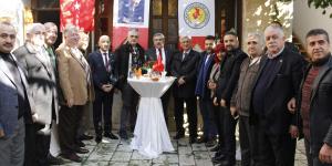 Başkan Yeloğlu, gazetecileri ziyaret etti