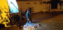 ANTAKYA BELEDİYESİ TEMİZLİK EKİPLERİ PAZAR YERLERİNDE GECE YIKAMALARINI SÜRDÜRÜYOR