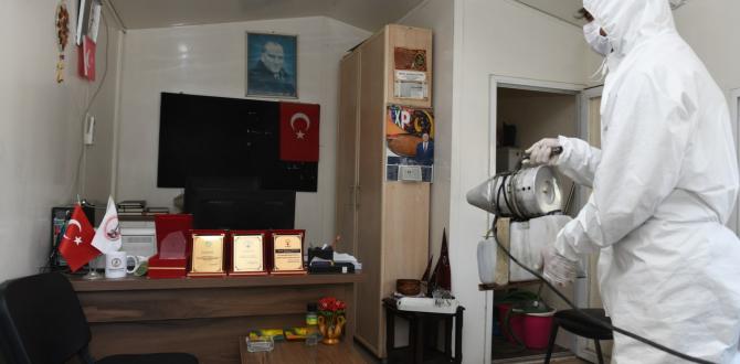 MUHTARLIK BİNALARINDA DEZENFEKTE ÇALIŞMALARI