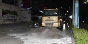 KURTULUŞ CADDESİ, ATATÜRK CADDESİ VE KEMAL PAŞA CADDESİ’NDE  YIKAMA VE DEZENFEKTE ÇALIŞMALARI
