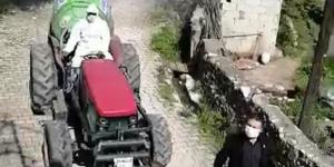 BAŞKAN YAVUZ 3 MAHALLEYİ PÜSKÜRTME ARACI İLE DEZENFEKTE YAPTIRDI