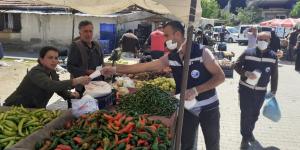 PAZARLARDA KORONAVİRÜS İLE MÜCADELE TEDBİRLERİ  KONTROL ALTINDA YÜRÜTÜLÜYOR