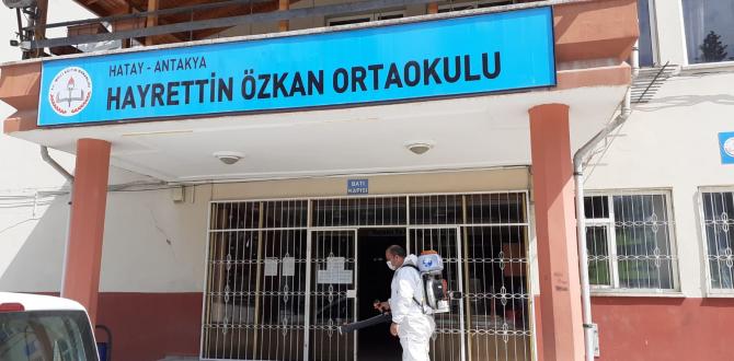 ŞEHİR GENELİNDE DEZENFEKTE ÇALIŞMALARI SÜRÜYOR