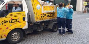 ANTAKYA’NIN DAR SOKAKLARINDA ÇÖPLER  ÇÖP TAKSİ İLE TOPLANIYOR