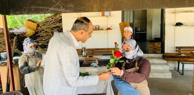 BAŞKAN GÜZEL’DEN ANNELER GÜNÜ SÜRPRİZİ