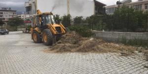 SAMANDAĞ’DA TEMİZLİK ÇALIŞMALARI SÜRÜYOR