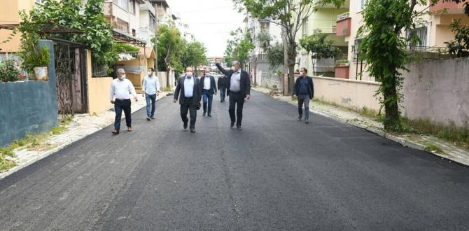 ŞEHİR GENELİNDE ASFALT HİZMETİNDE ARA VERMEYEN BAŞKAN YILMAZ,  “ YENİDEN SOKAĞA ÇIKACAĞIMIZ GÜNLER İÇİN  HAZIRLIKLARIMIZ DEVAM EDİYOR.”