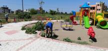 PARK VE BAHÇELER MÜDÜRLÜĞÜ EKİPLERİ TEKEBAŞI MAHALLESİ’NDE  ÇALIŞMALARINI SÜRDÜRDÜLER