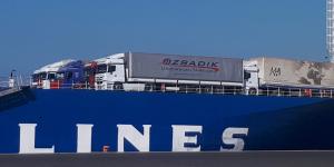 Milletvekili Şanverdi, Suudi Arabistan’da Mahsur Kalan Tırcılarımız Yurda Dönüyor