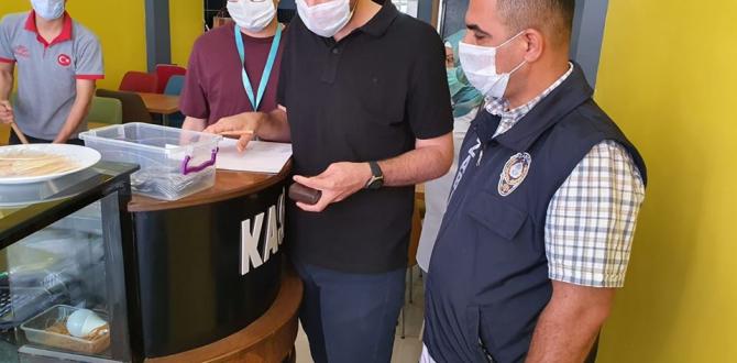 KIRIKHAN’DA DENETİMLER DEZENFEKTAN DOLUMLARI DEVAM EDİYOR