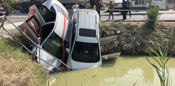 Gelin arabasıyla otomobil çarpışıp dereye uçtu: Gelin yaralandı