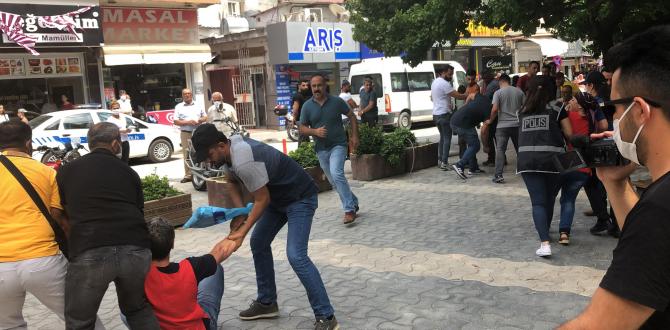 İzinsiz konser vermek isteyen 4 kişi gözaltına alındı