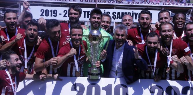 Hatayspor şampiyonluk kupasını aldı