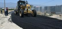 Antakya Belediyesi Ekipleri Yol Yapım Çalışmalarını Aralıksız Sürdürüyor  ANTAKYA ASFALTLA BULUŞMAYA,  DEVAM EDİYOR