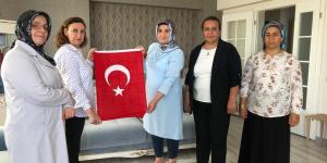 Antakya Belediyesi Başkan Yardımcısı Alev Seçmen’den  ŞEHİT AİLELERİNE ZİYARET