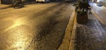 Yola dökülen yağ ulaşımı aksattı