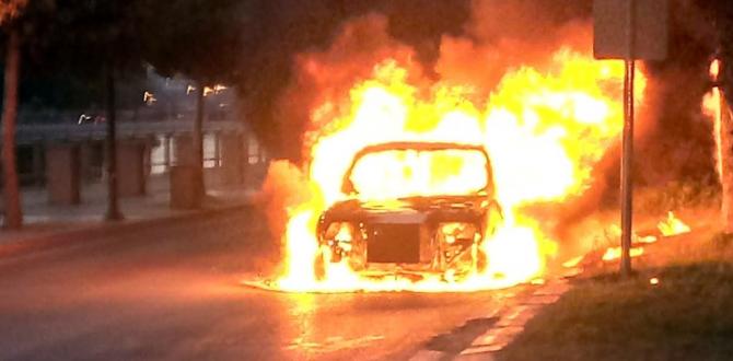 Hatay’da araç yangını