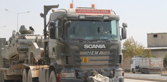 Tanklar, Suriye sınırından Yunanistan sınırına kaydırılıyor