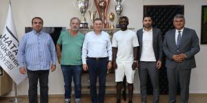 Hatayspor, Adama Traore’yi transfer etti