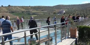 Altınözü Cam Teras, pandemiye rağmen 75 bin kişiyi ağırladı