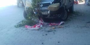 Trafik kazası güvenlik kamerasına yansıdı