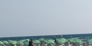 Yenilenen Burnaz Aile Plajı hizmete açıldı