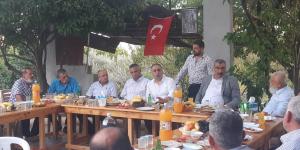 KAŞIKÇI, Defne’de mahalle ziyaretlerine hız verdi…