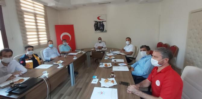 HATAY İL SAĞLIK MÜDÜRÜ HAFTANIN İLK MESAİSİNE KURUM BAŞKANLARI İLE BAŞLADI