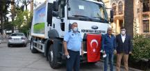 ÇEVRE VE ŞEHİRCİLİK BAKANLIĞI KIRIKHAN BELEDİYESİNE ÇÖP KAMYONU HİBE ETTİ
