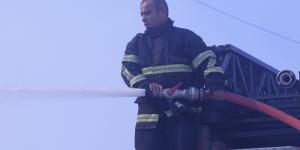 Fabrika yangını drone ile havadan görüntülendi