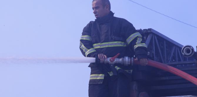 Fabrika yangını drone ile havadan görüntülendi