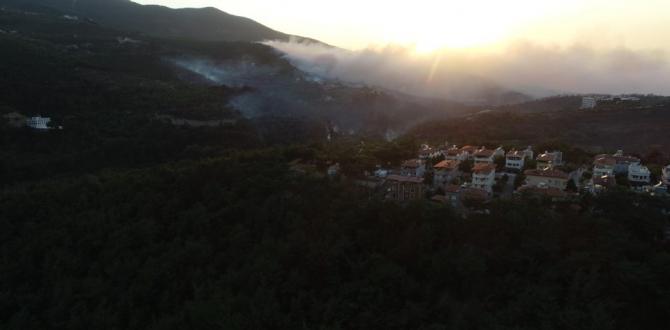 Hatay’daki orman yangını drone ile görüntülendi