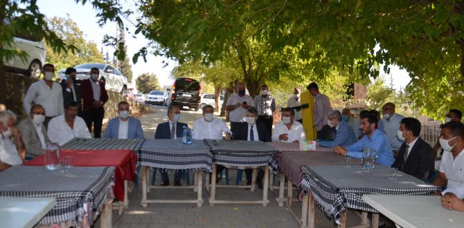 Kırıkhan’da bin 500 nar fidanı dağıtıldı